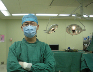Zhilei Guo - Neurosurgeon at Huashan Hospital